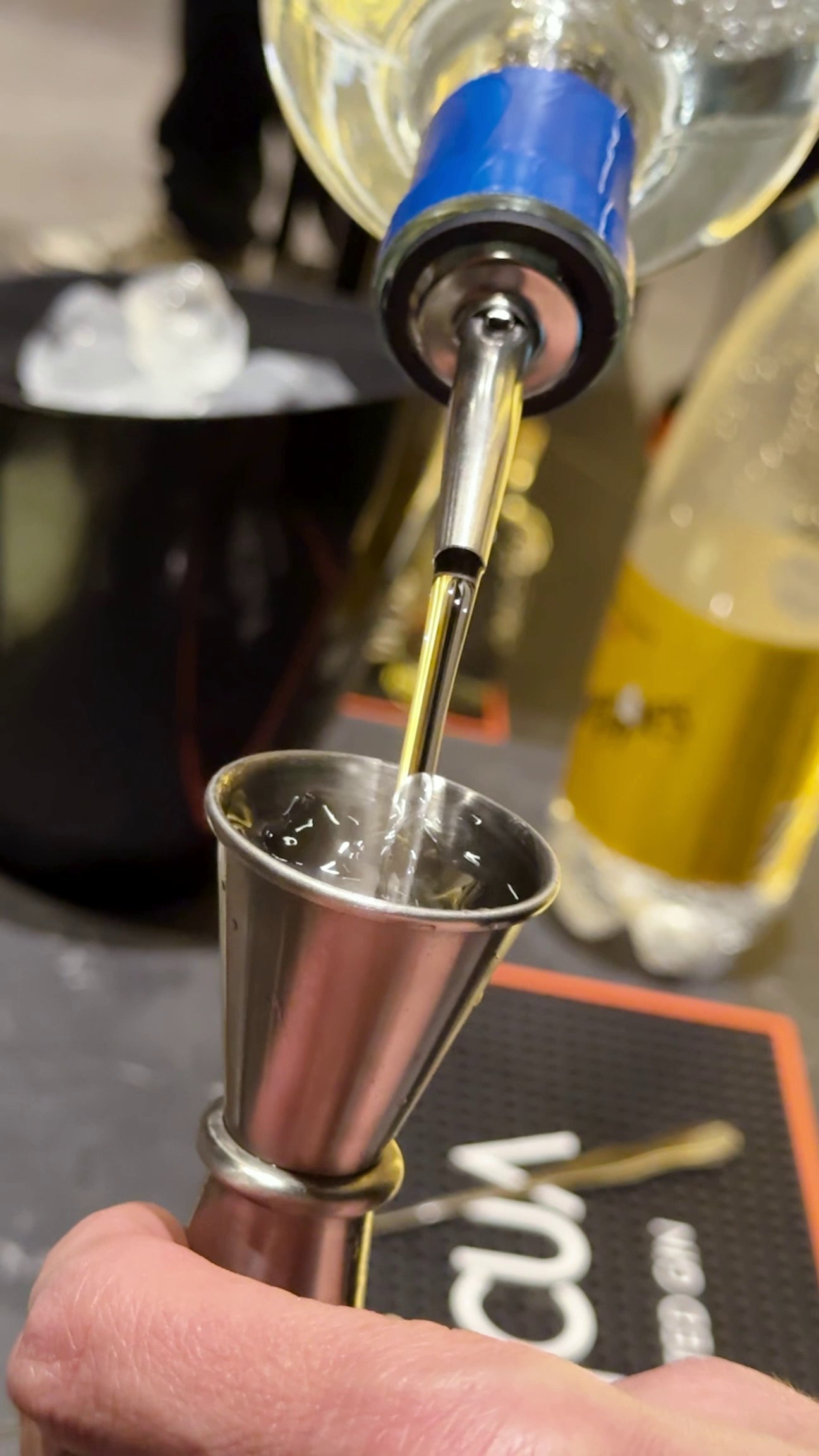 Servicio de CAPICÚA medido con jigger